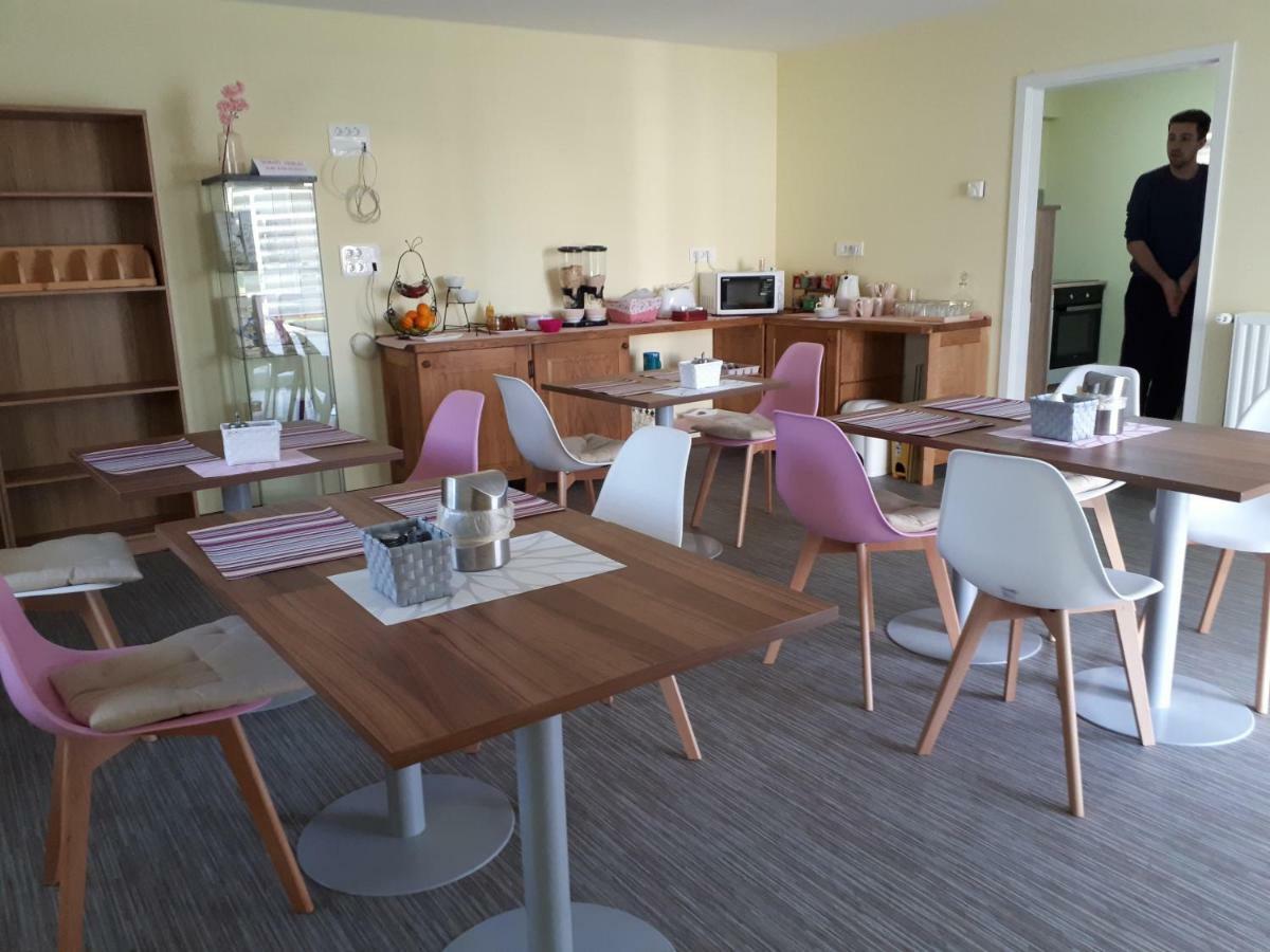Guest House Tara 모라브스케토플리체 외부 사진