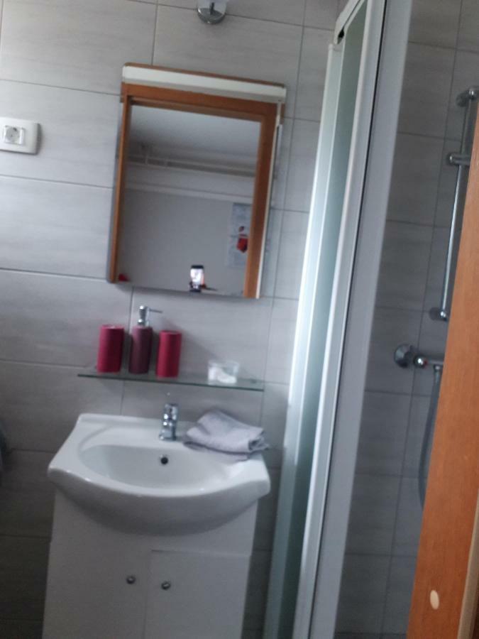 Guest House Tara 모라브스케토플리체 외부 사진